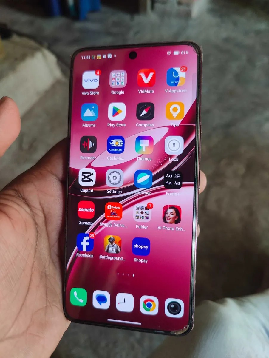 vivo V50