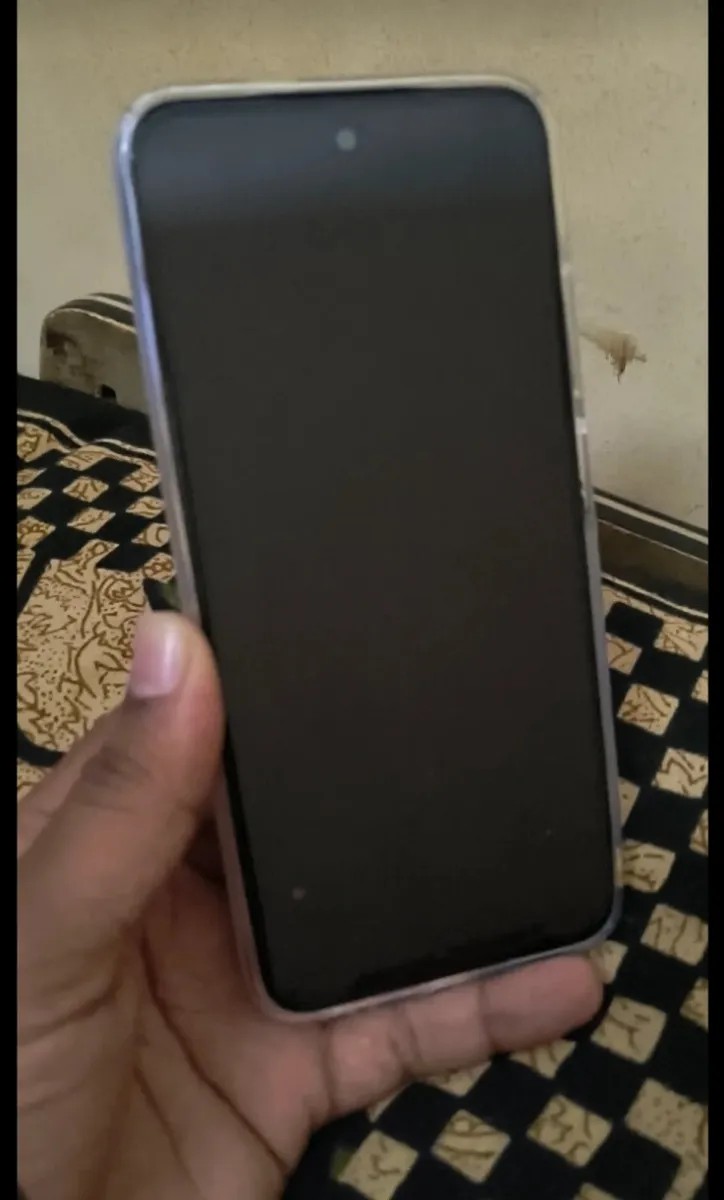 Tecno Spark Go 1