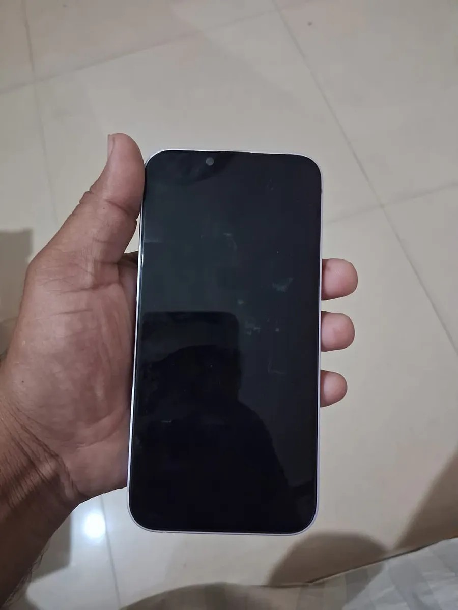 Apple iPhone 14