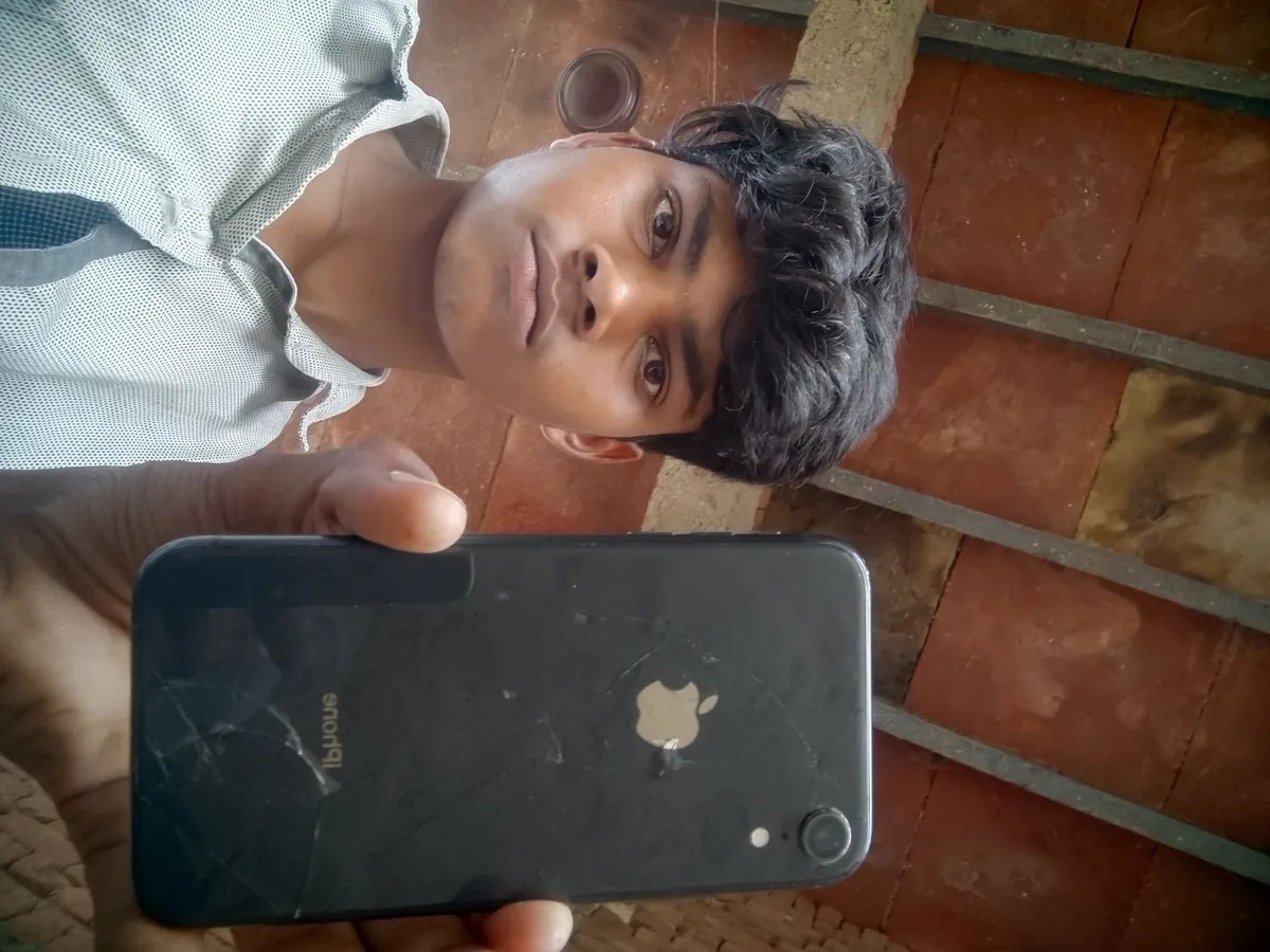 Apple iPhone XR