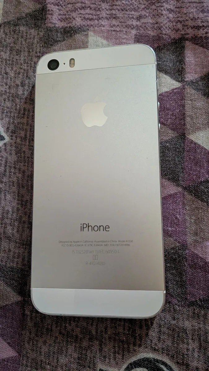 Apple iPhone 5