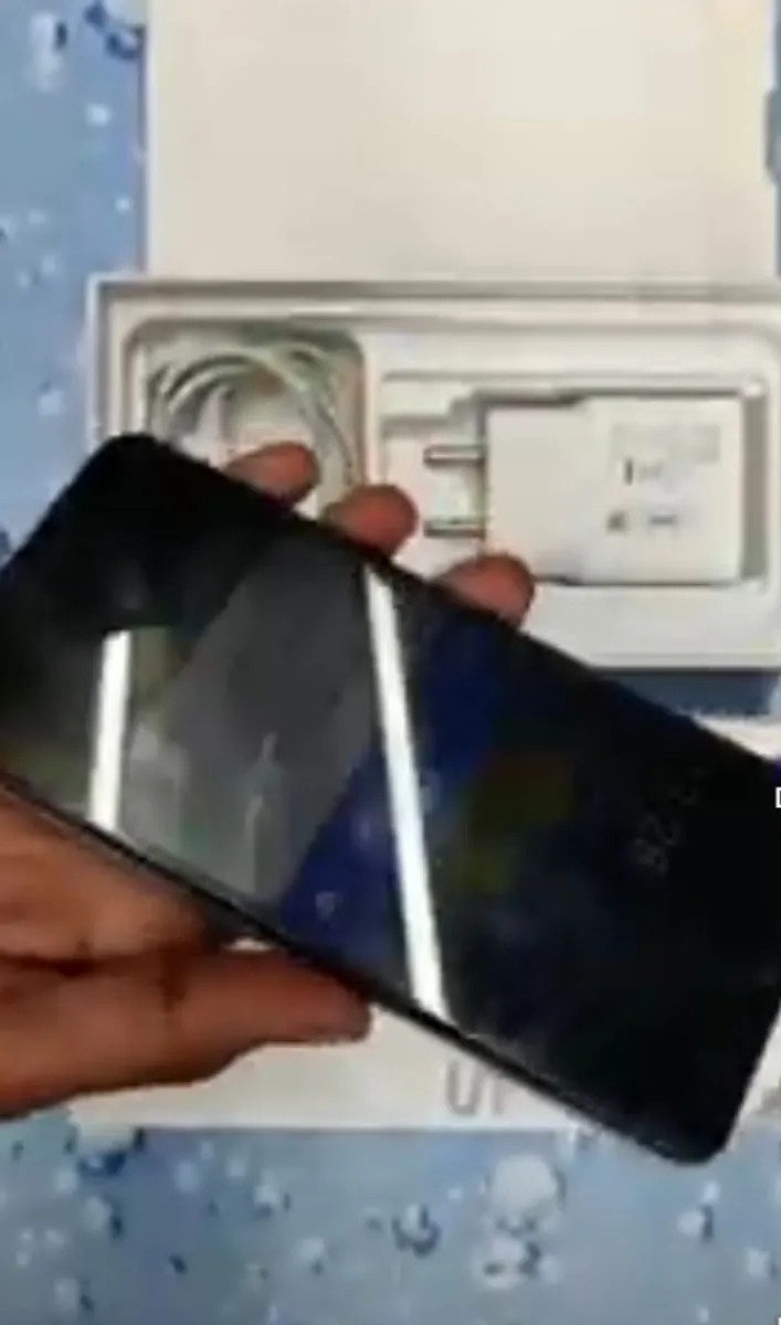 vivo Y12s