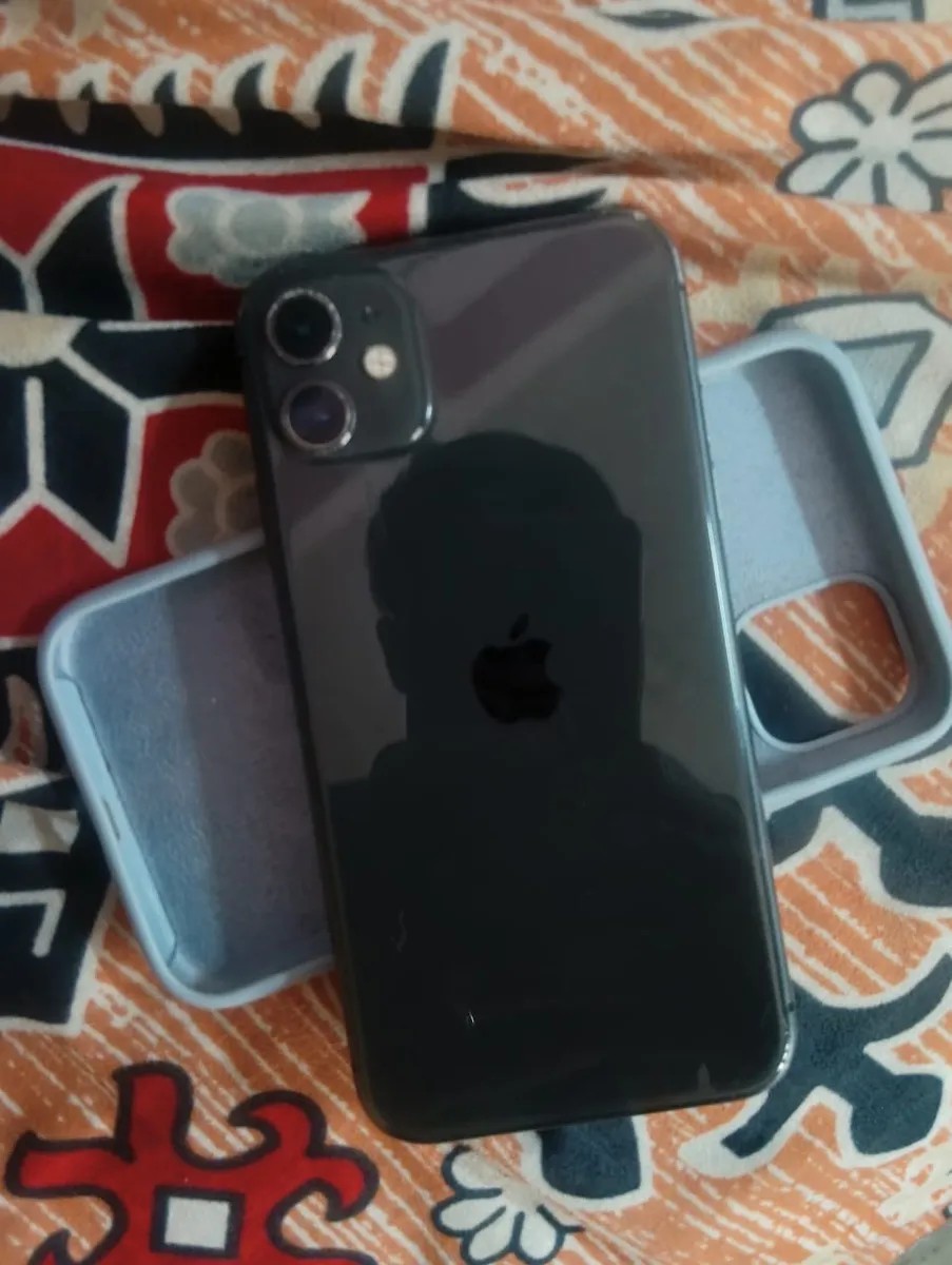 Apple iPhone 11