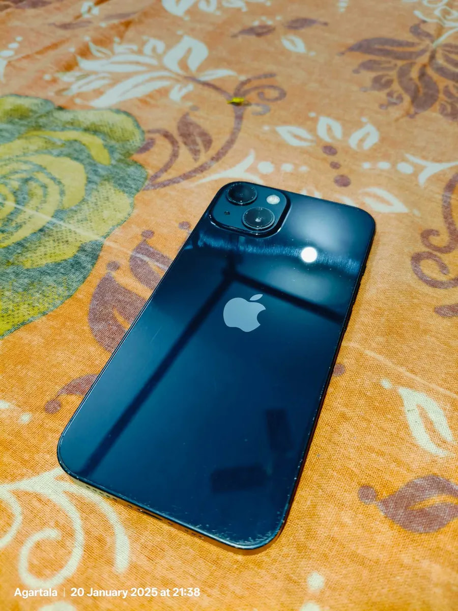 Apple iPhone 13