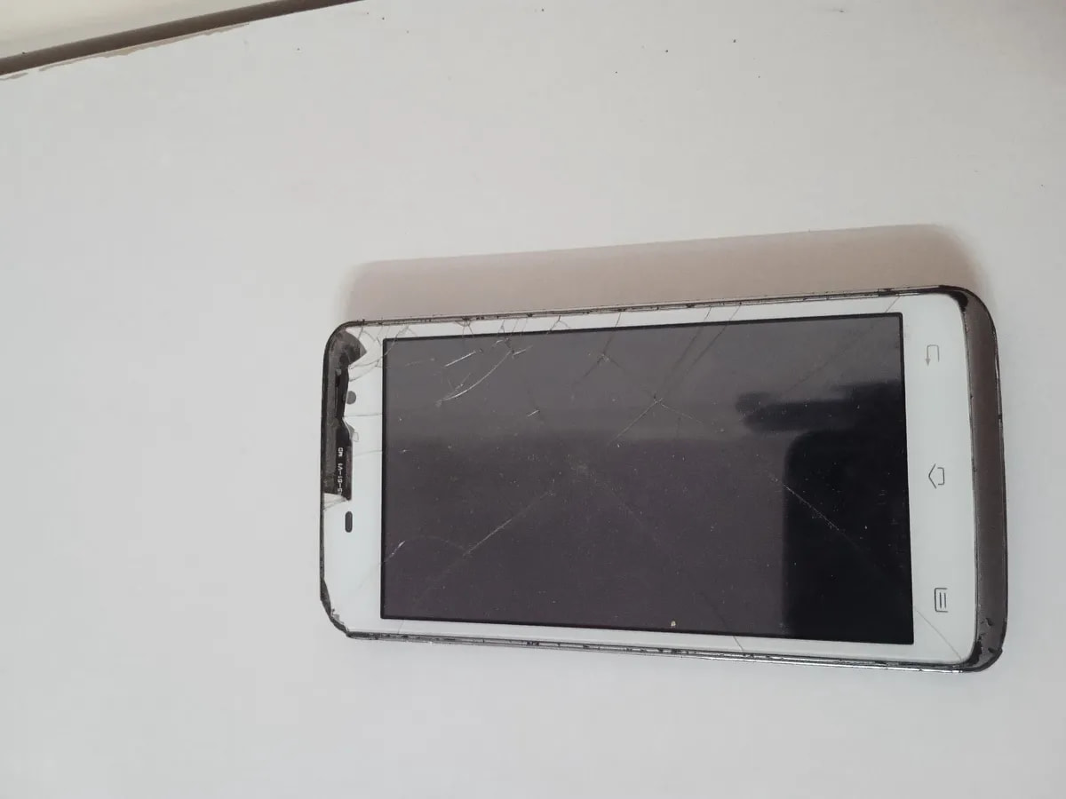 vivo Y21