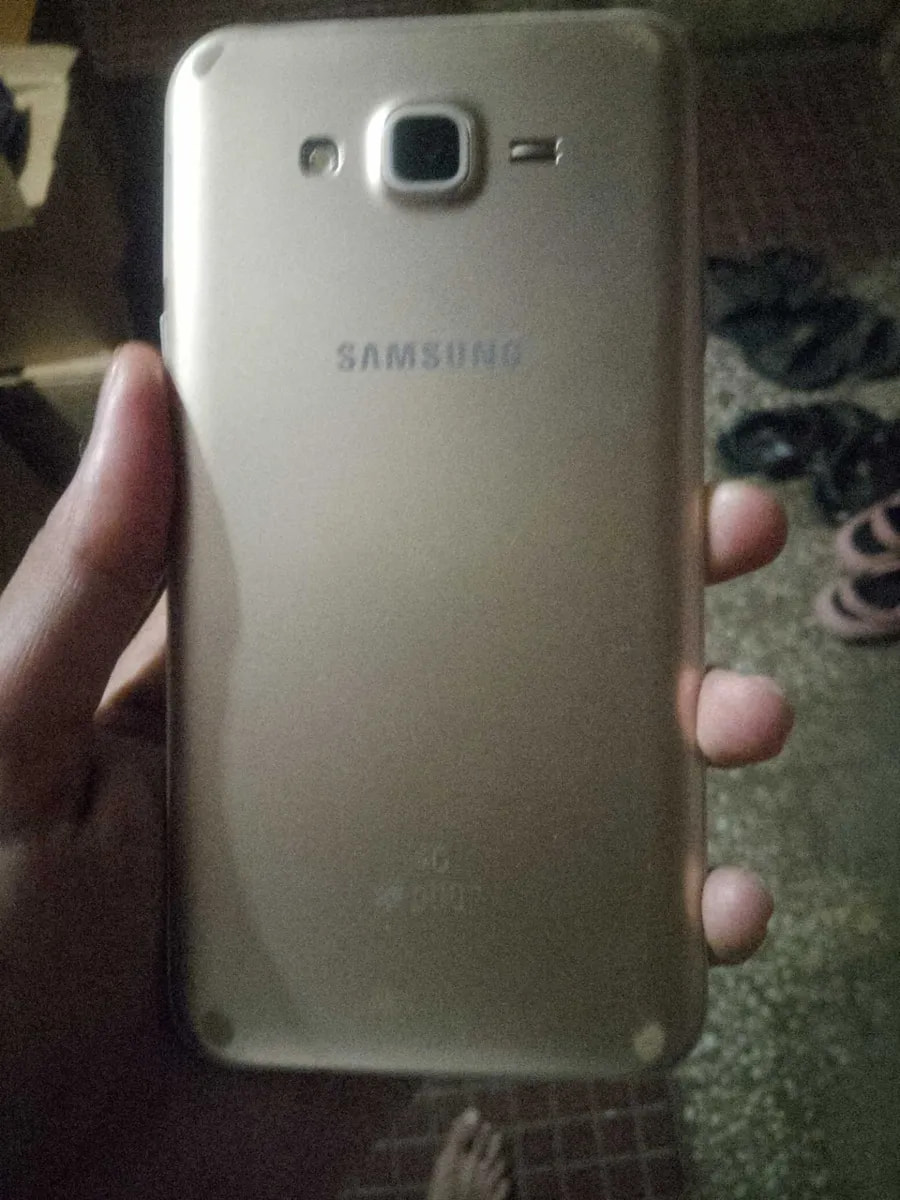 Samsung Galaxy J7 (2018)