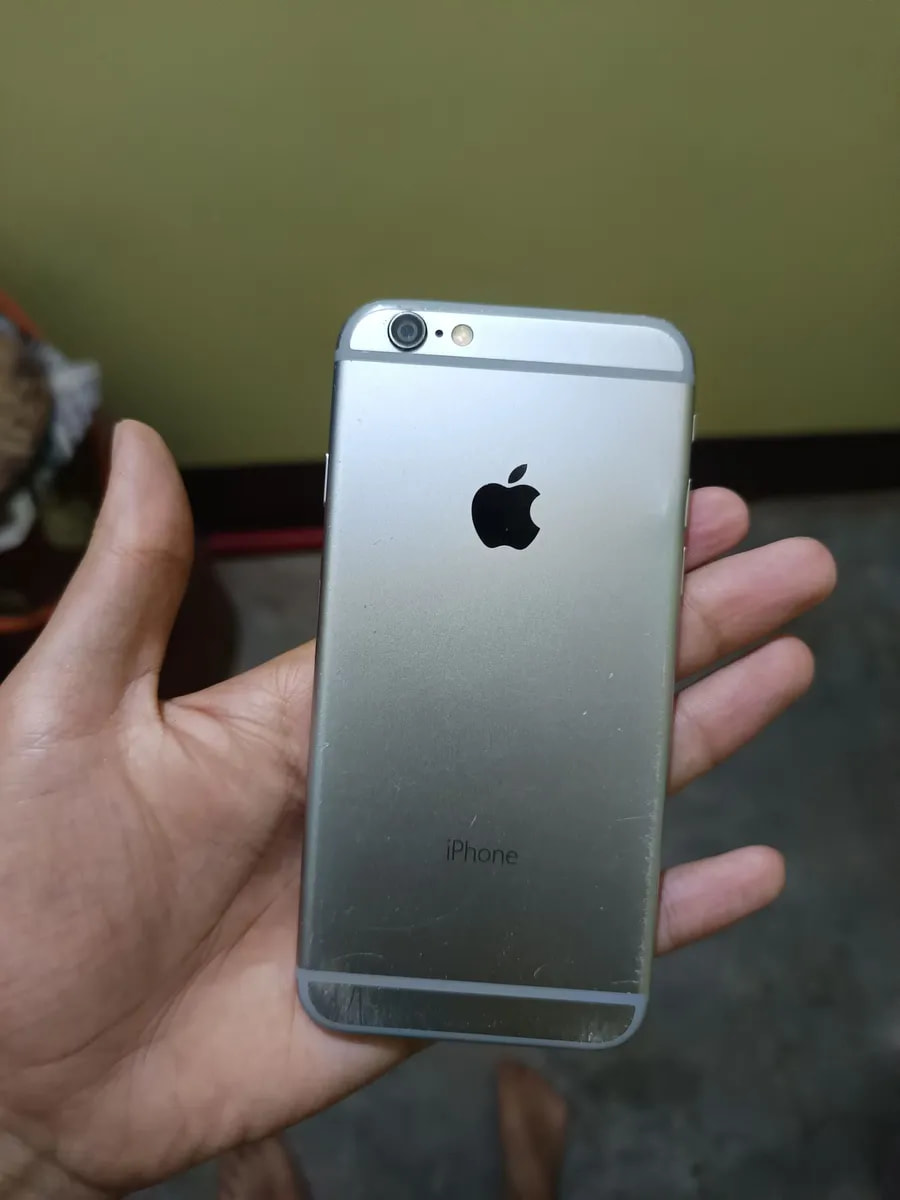 Apple iPhone 6