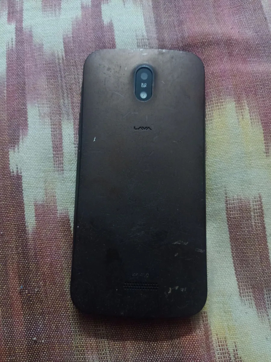 Lava Iris 450 Colour