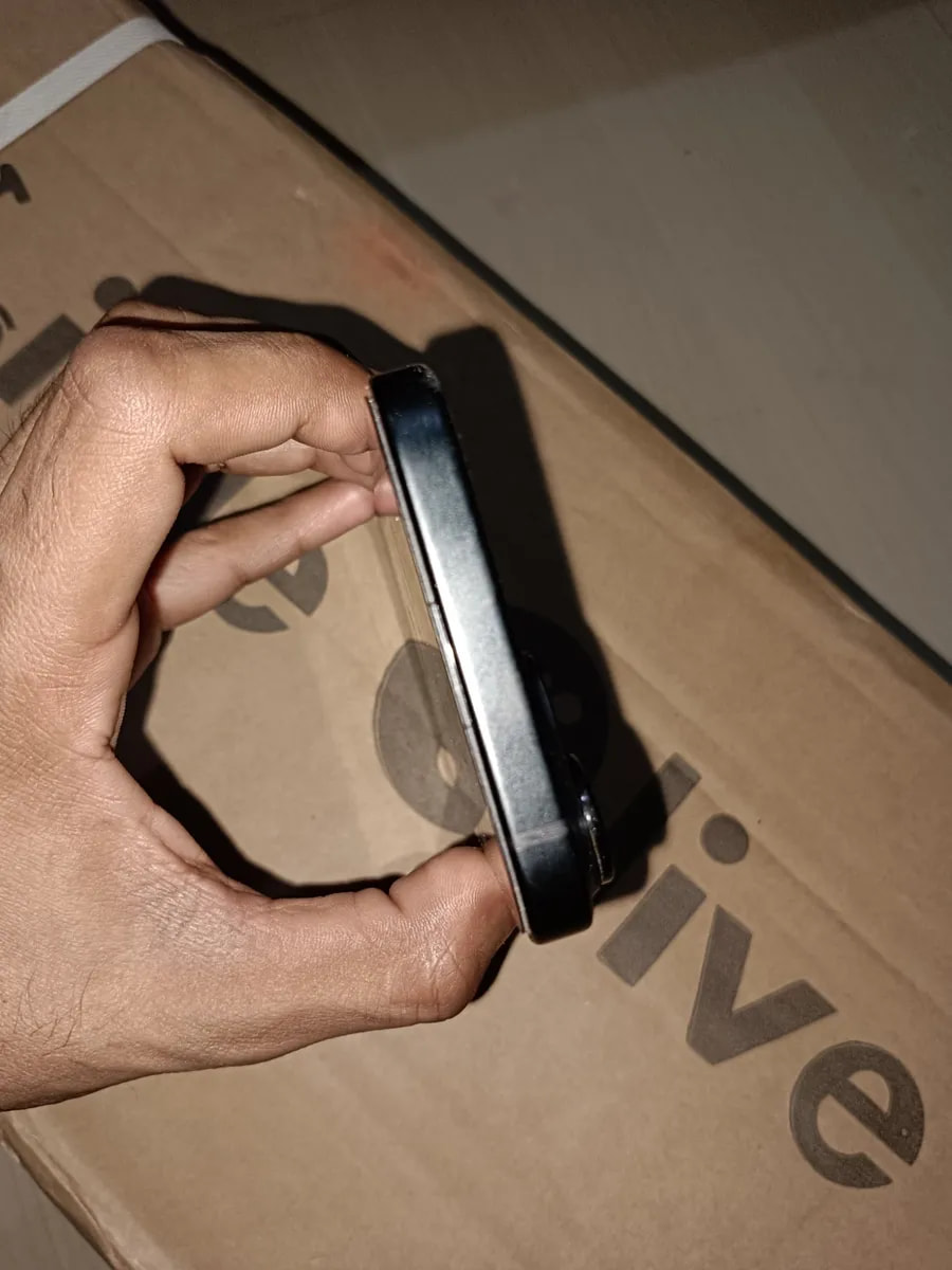 Apple iPhone 15