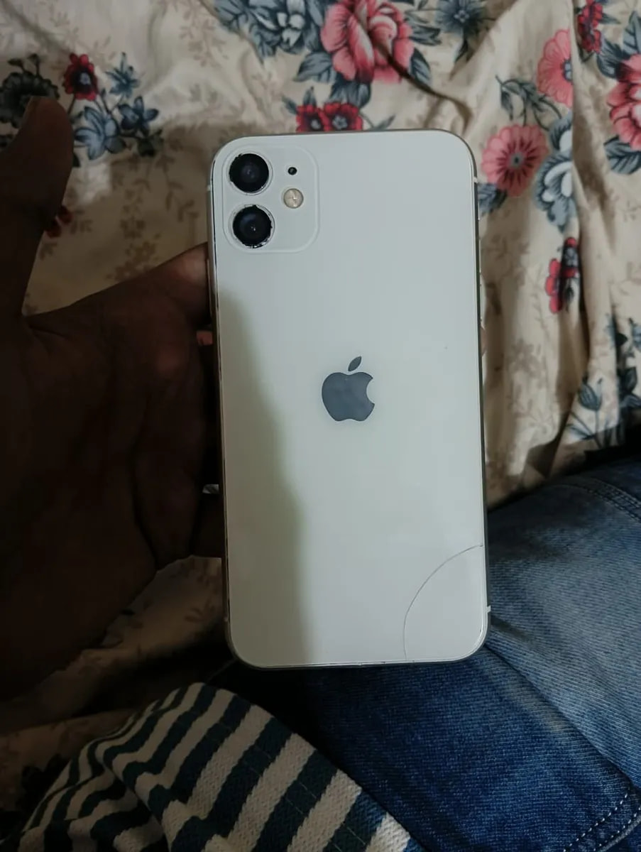 Apple iPhone 11