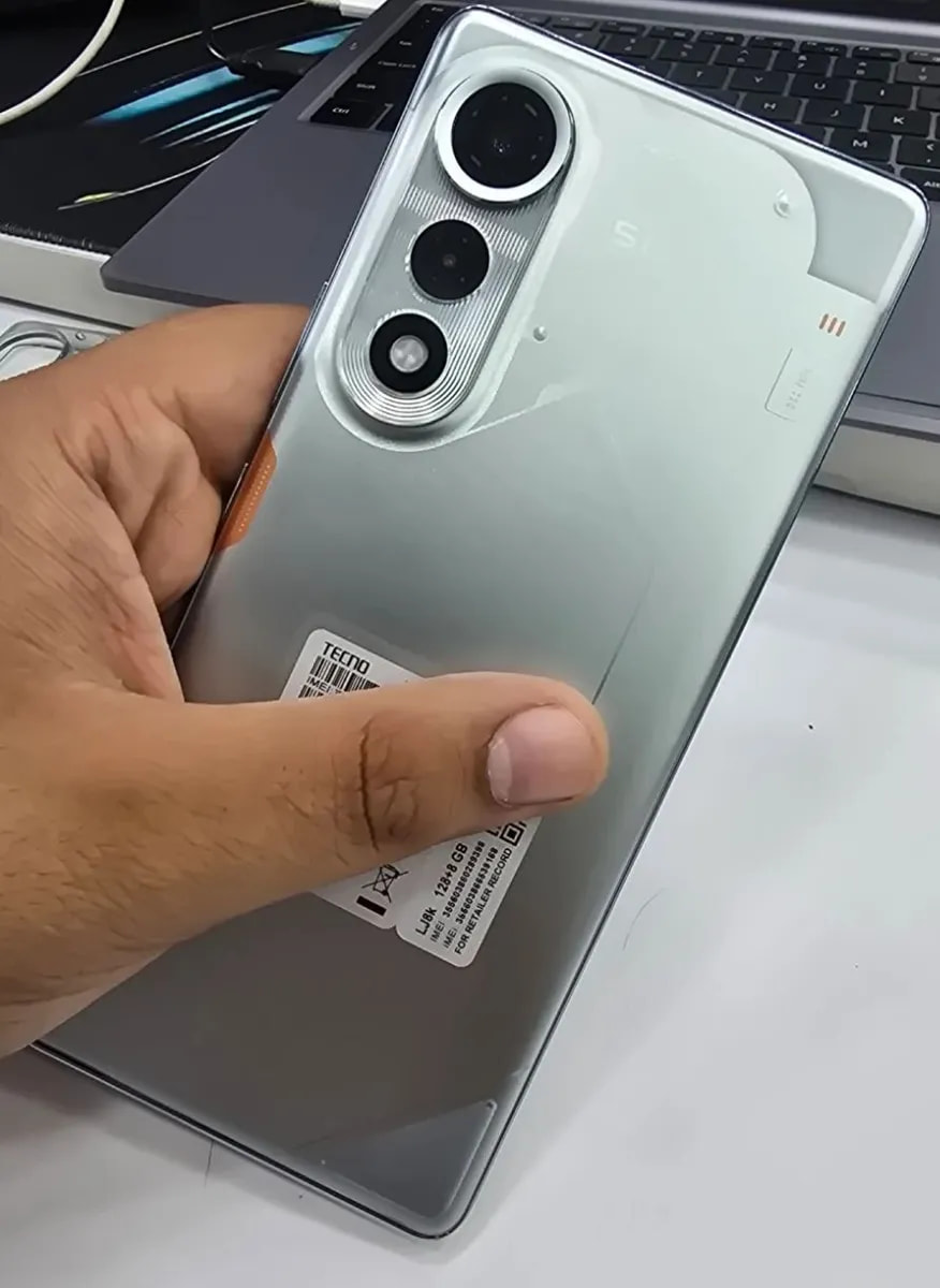 Tecno Pova Curve