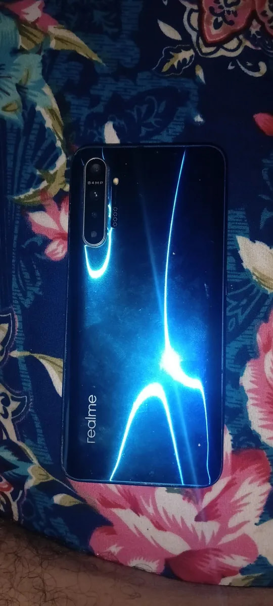 Realme XT