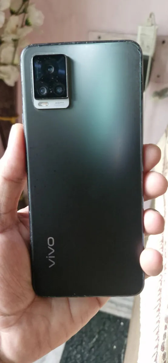 vivo V20