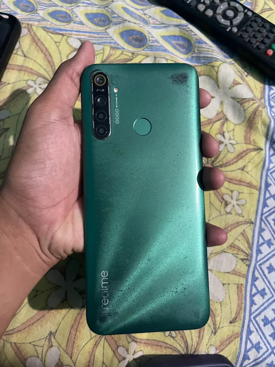 Realme 5i
