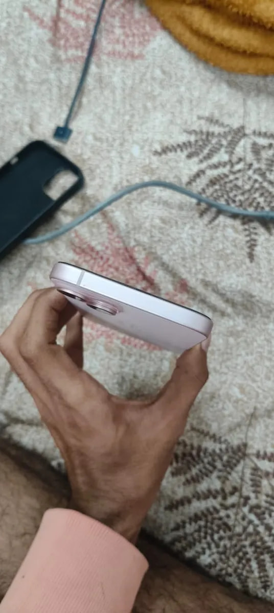 Apple iPhone 15 Plus