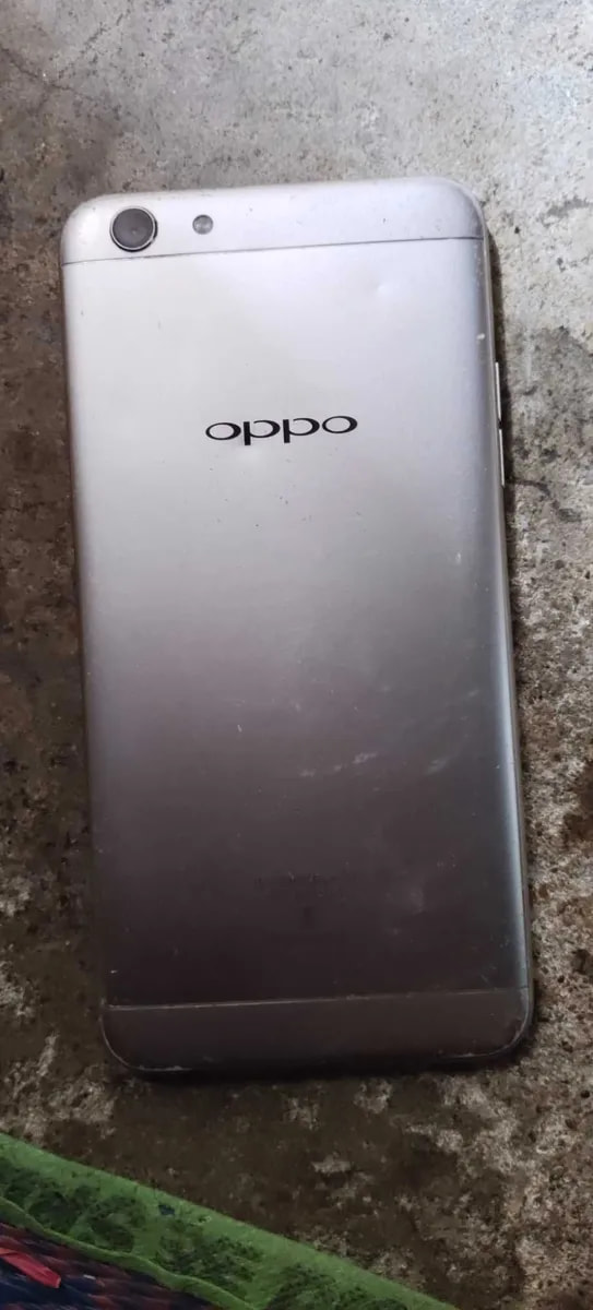 Oppo F3