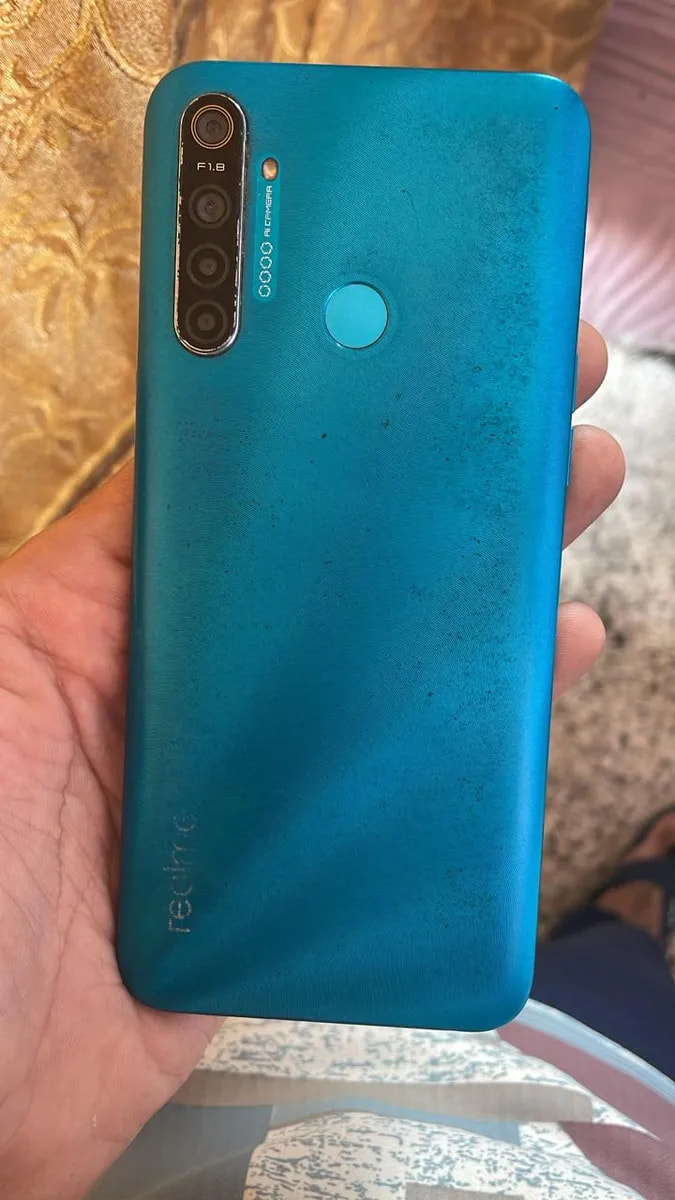 Realme 5i