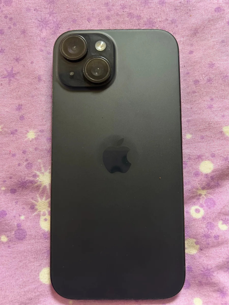 Apple iPhone 15
