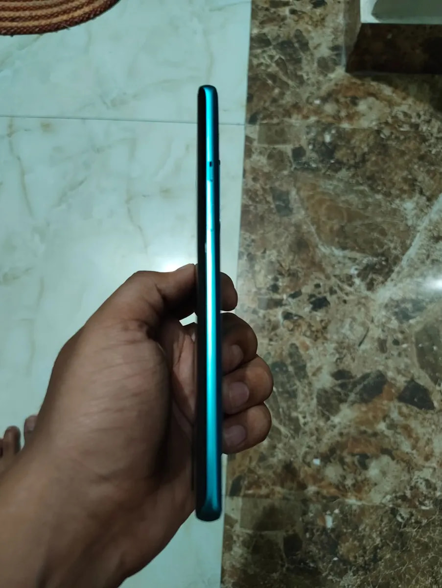OnePlus 8 Pro