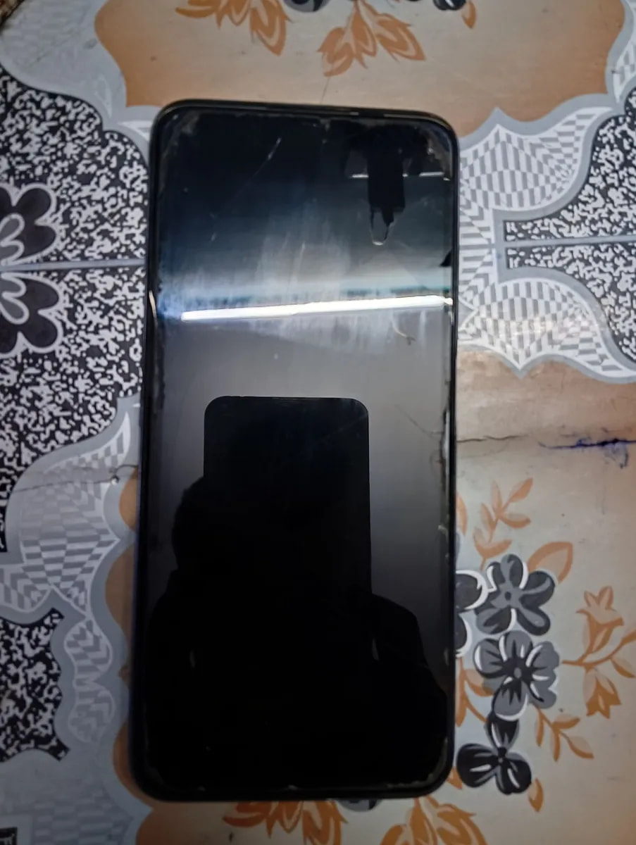 Realme 8i