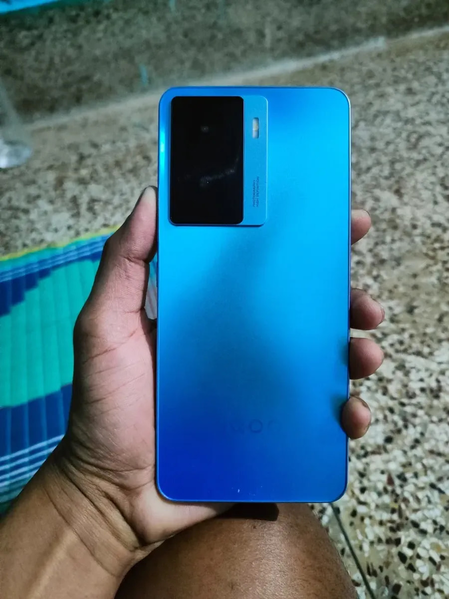 vivo iQOO Z7