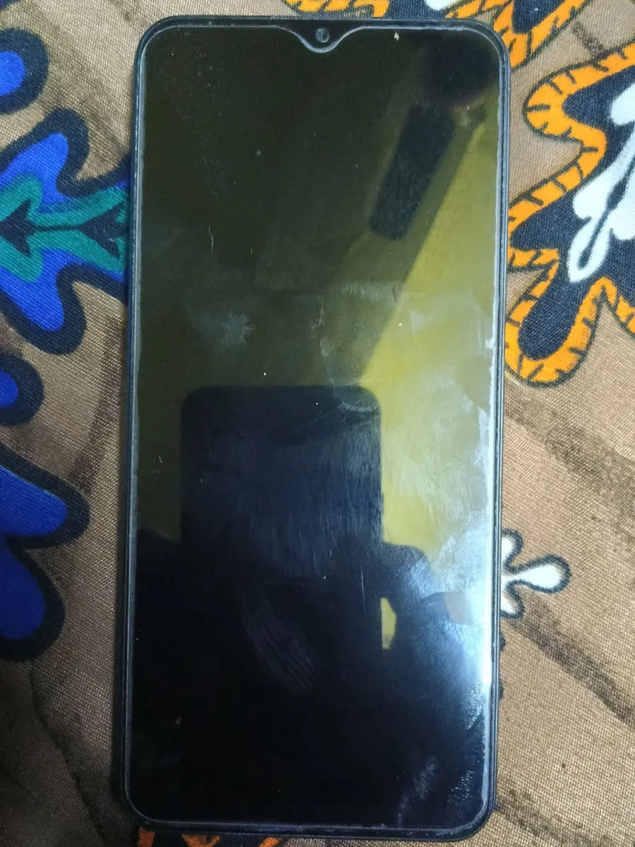 vivo Y16