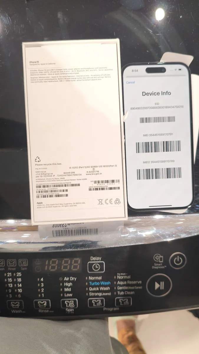 Apple iPhone 15