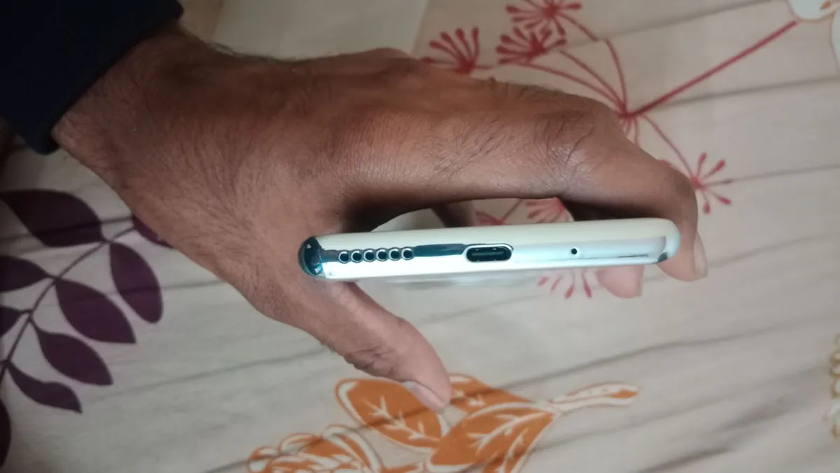 Oppo F27 Pro