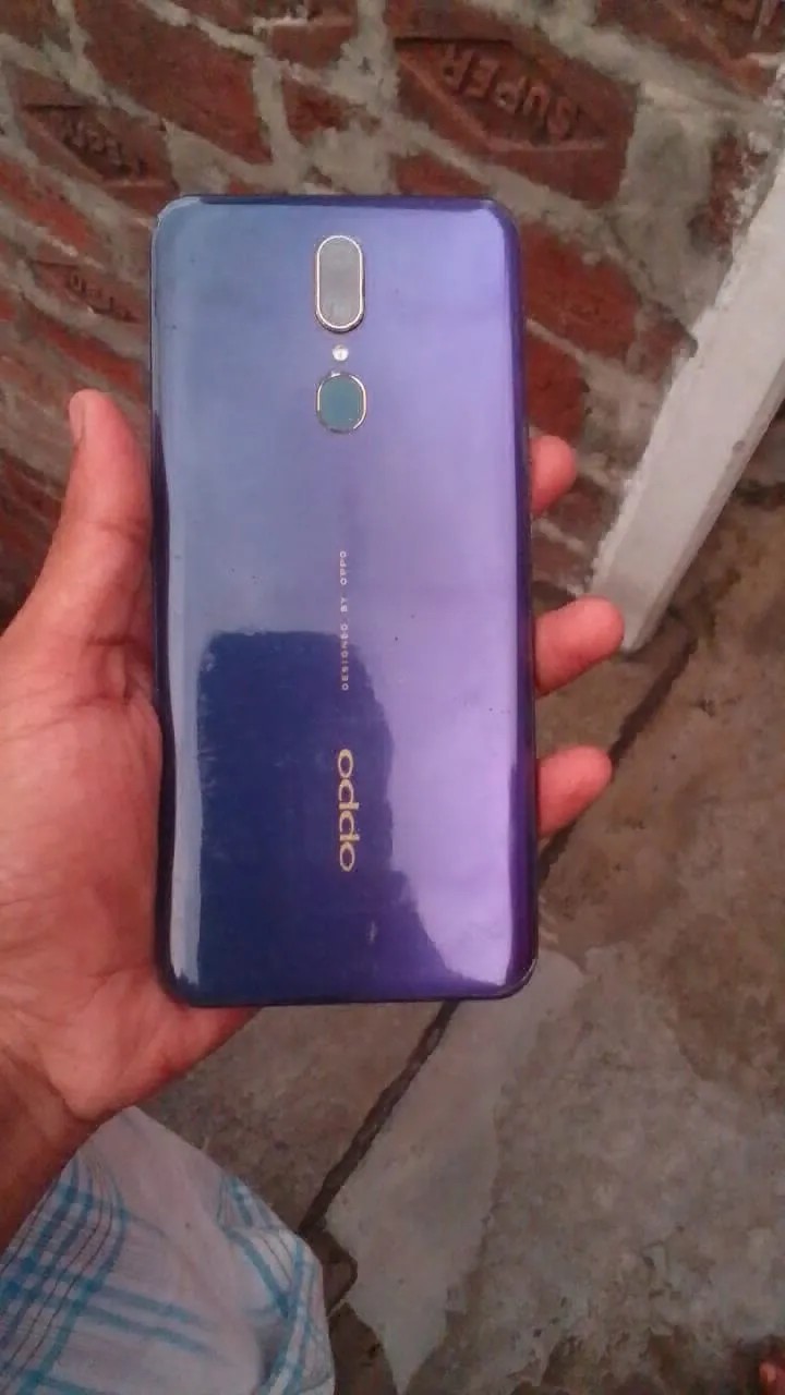 Oppo F11