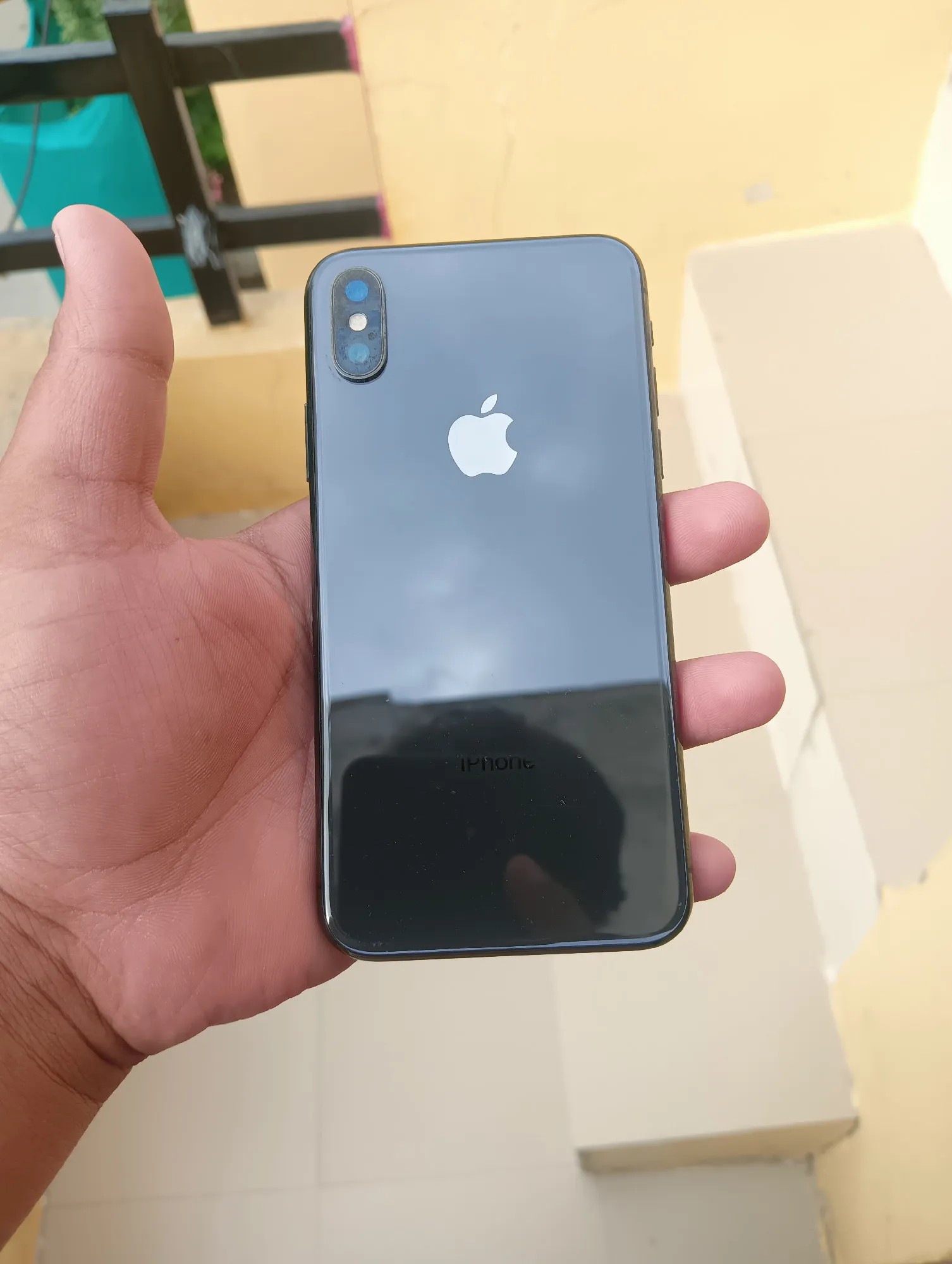 Apple iPhone X