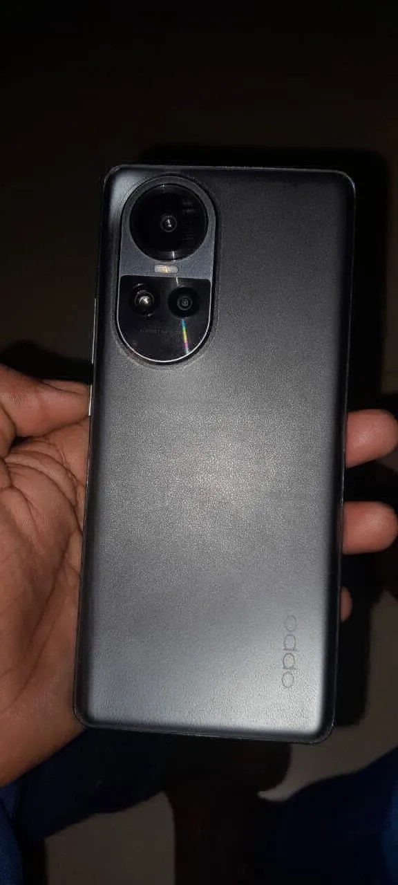 Oppo Reno10