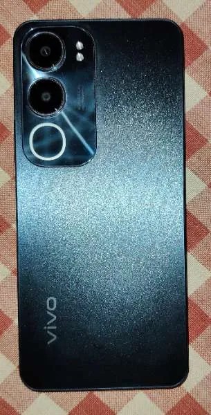 vivo Y29