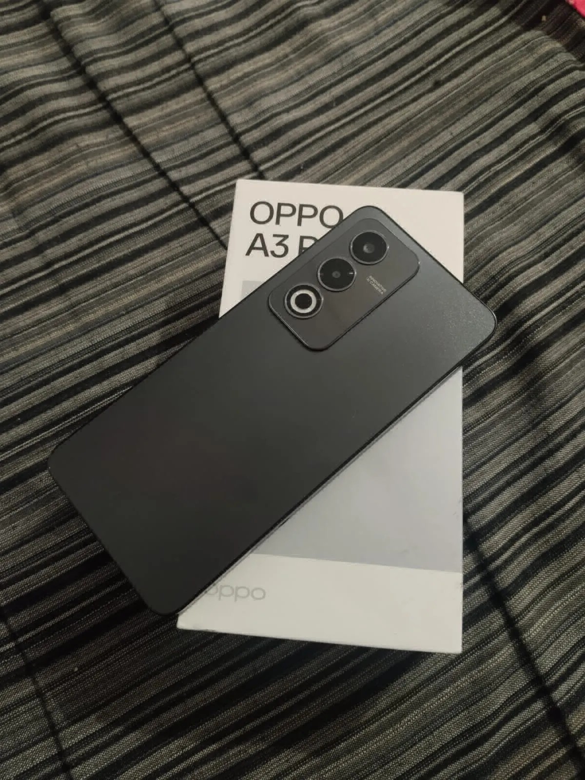 Oppo A3 Pro