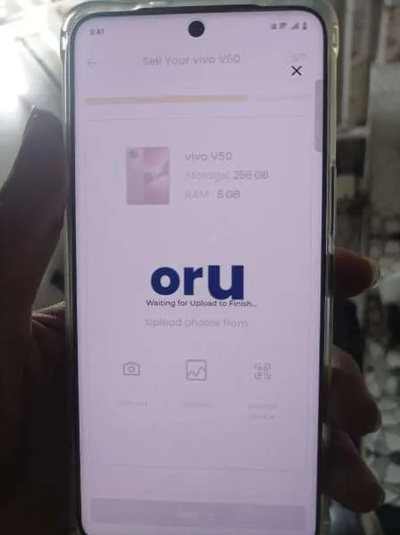 vivo V50