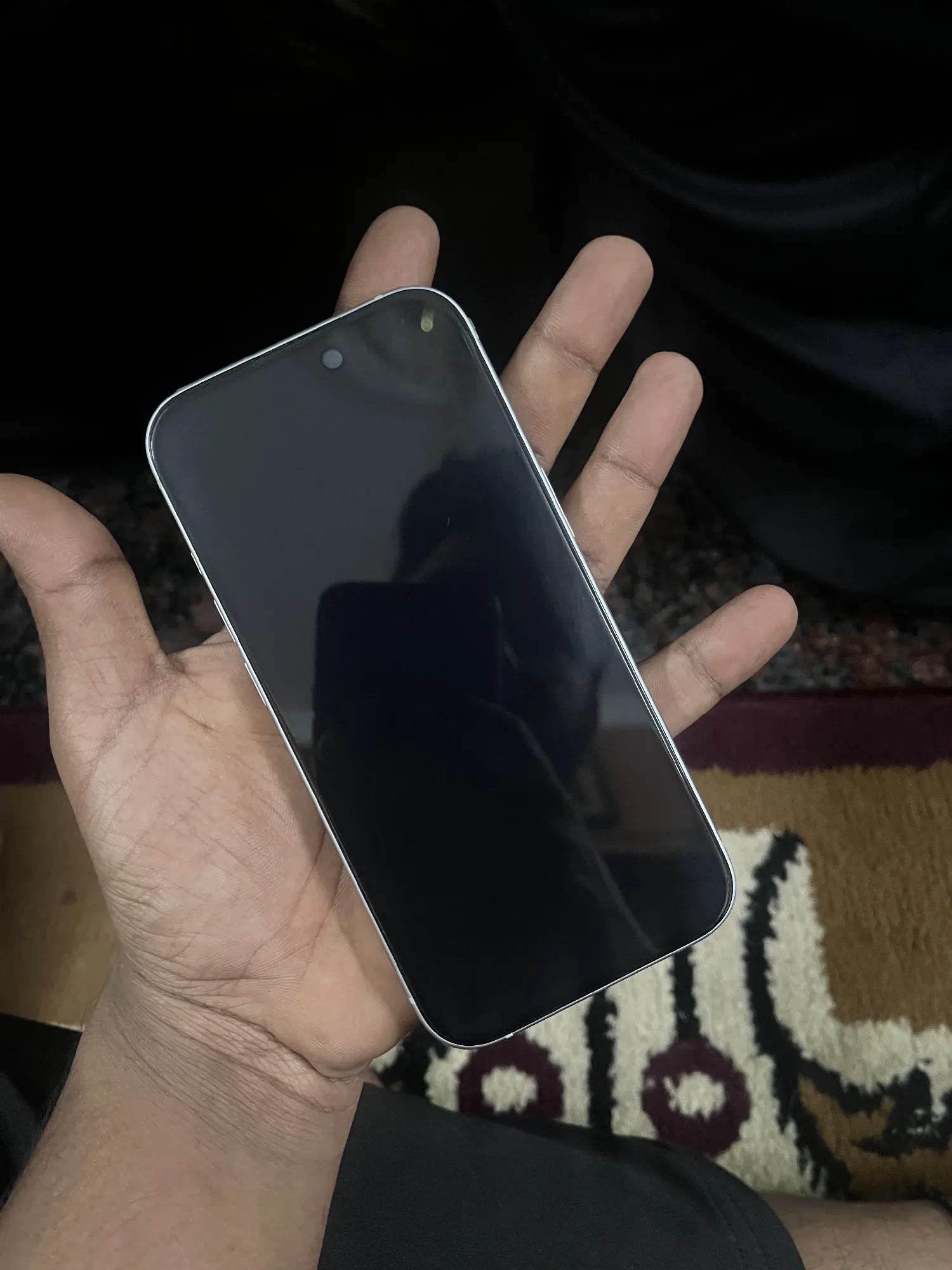 Apple iPhone 15