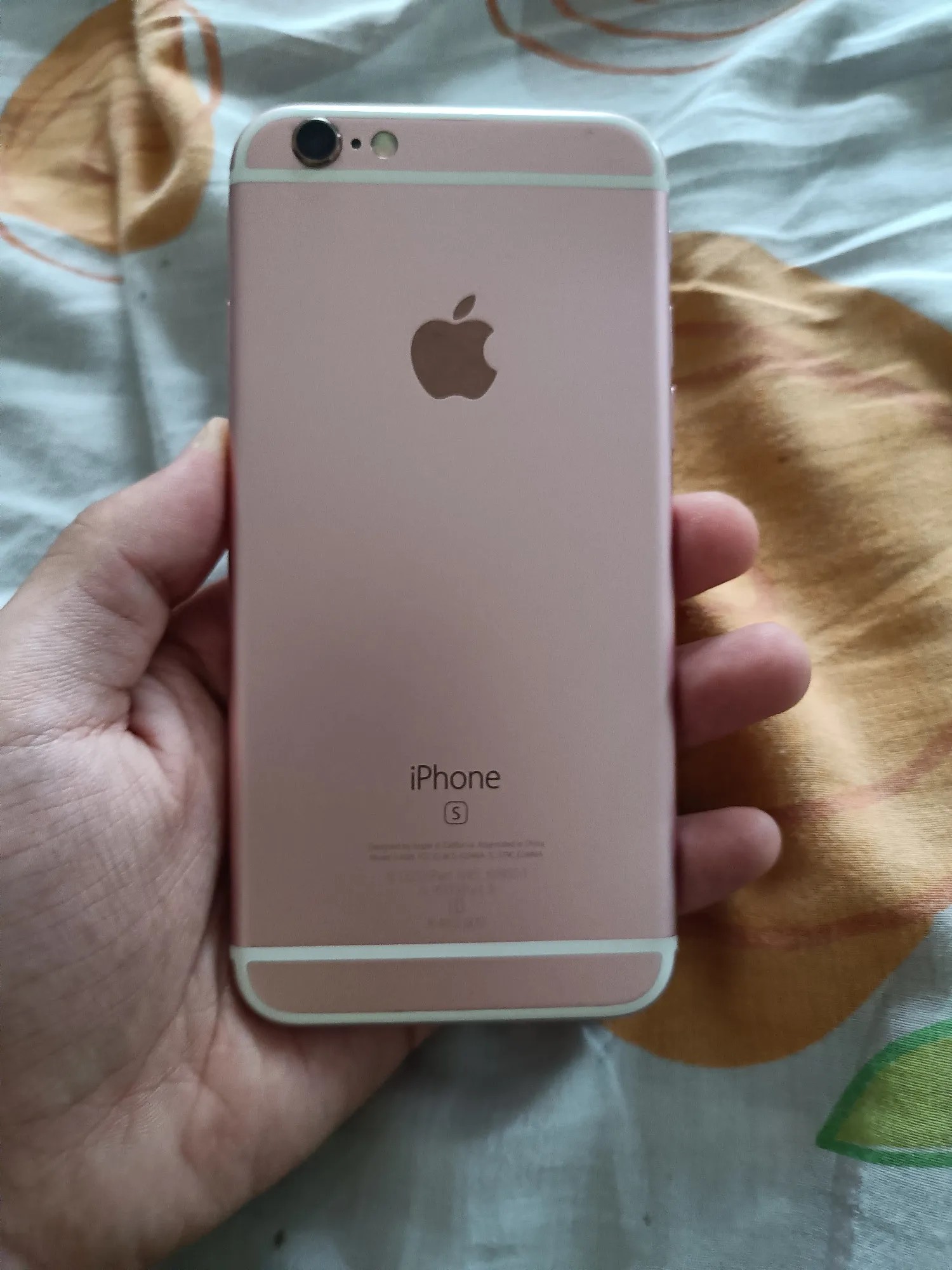 Apple iPhone 6s