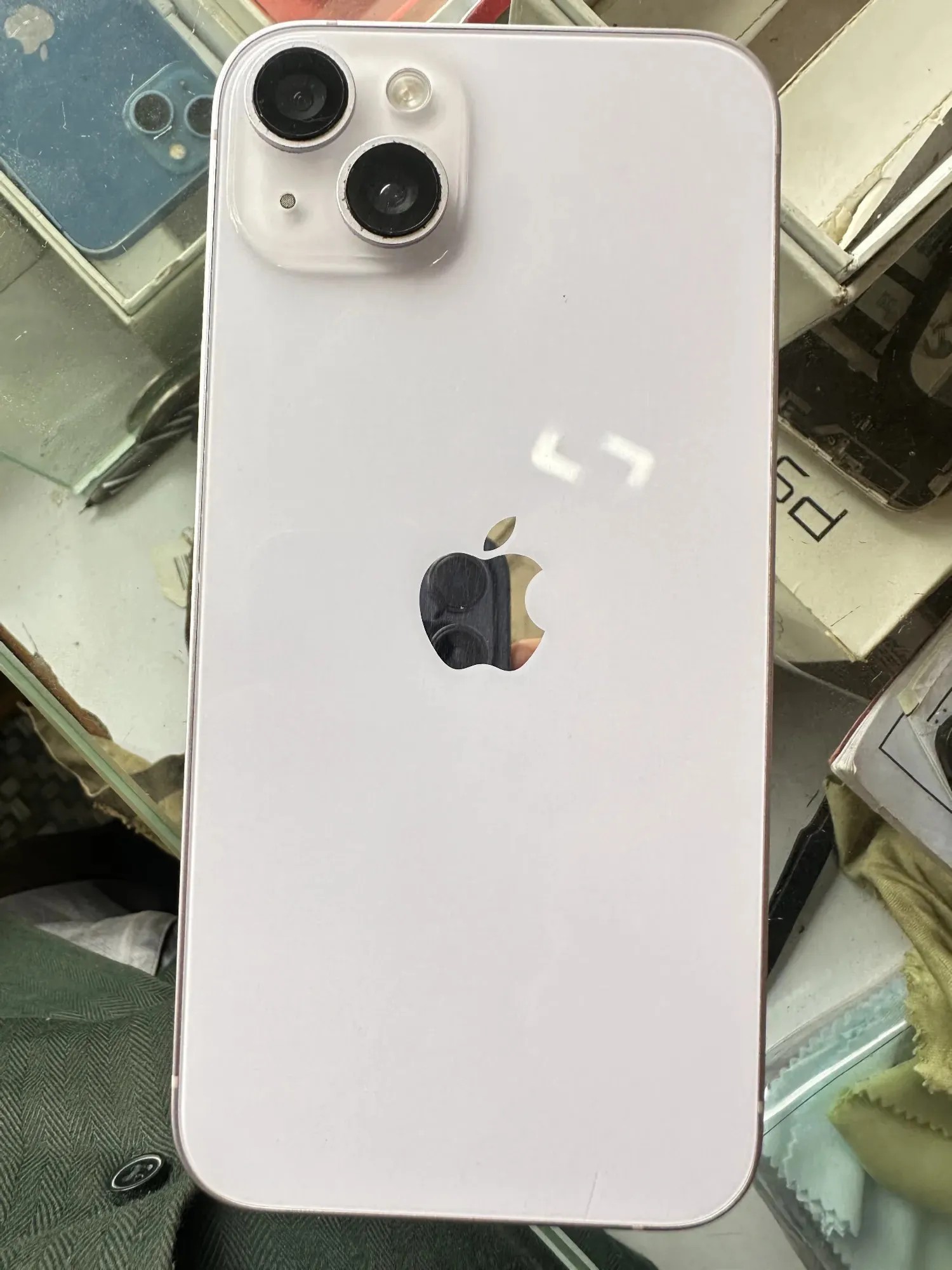 Apple iPhone 14 Plus