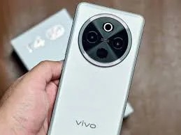 vivo T4