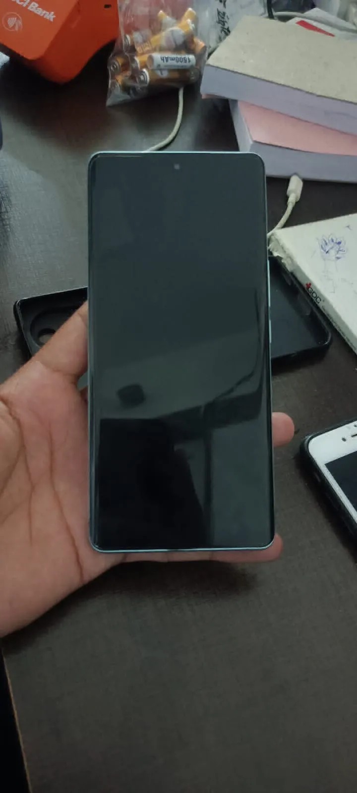vivo V40