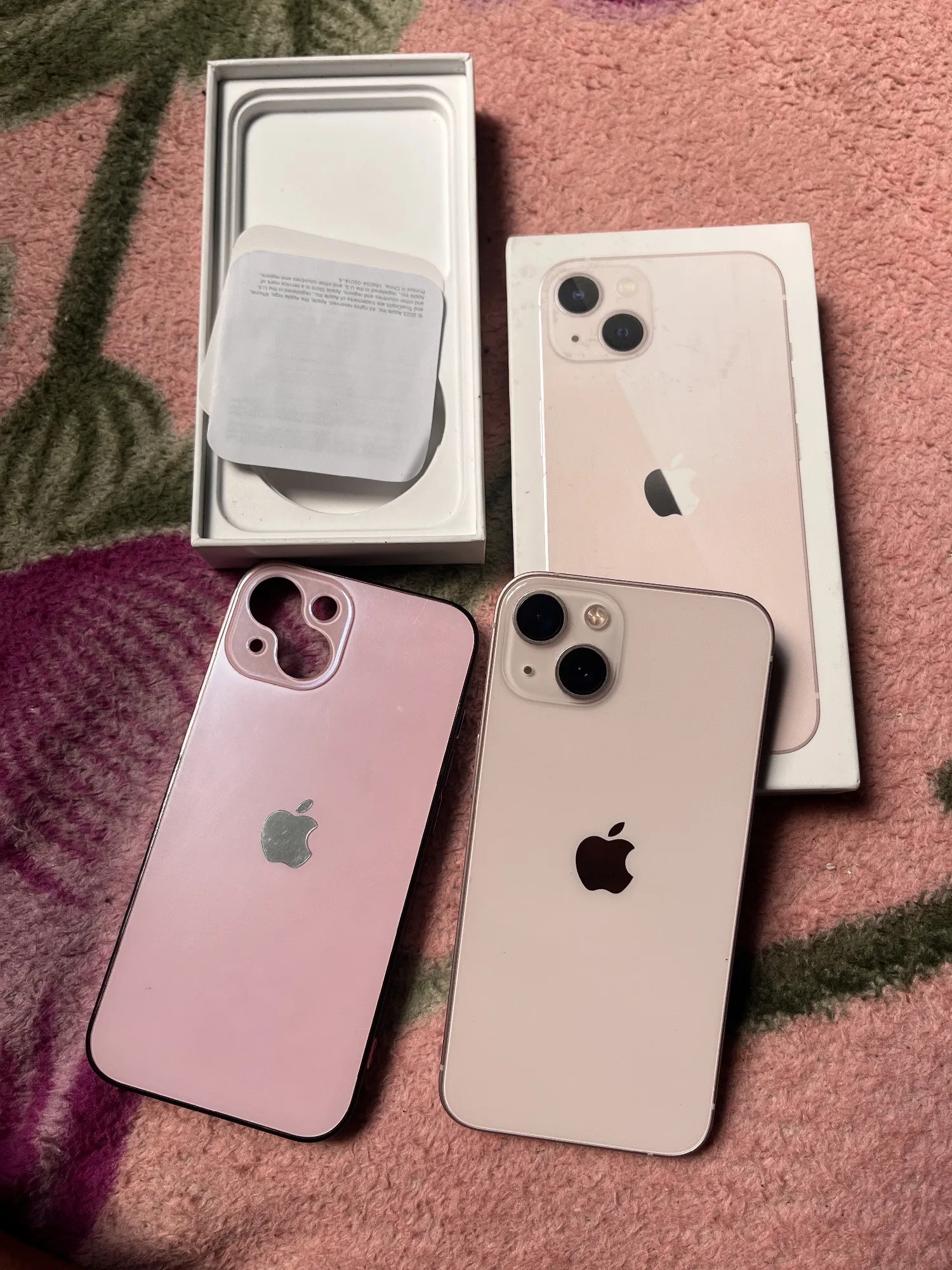 Apple iPhone 13