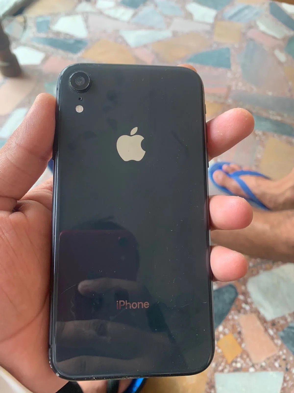 Apple iPhone XR