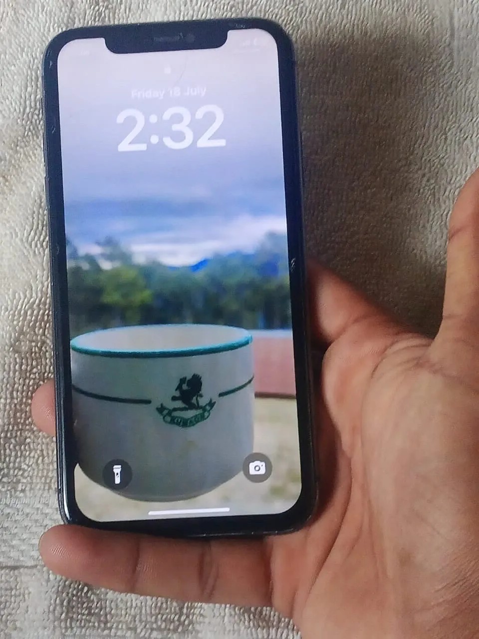Apple iPhone 11