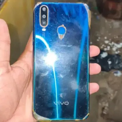 vivo Y12