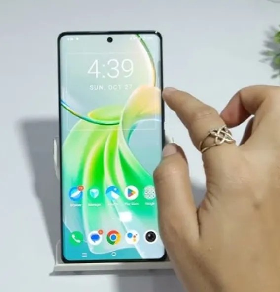 vivo Y300 Plus