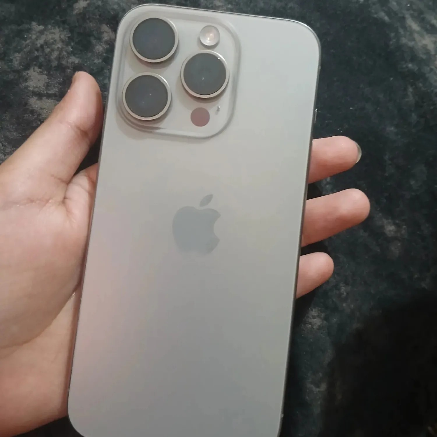 Apple iPhone 15 Pro