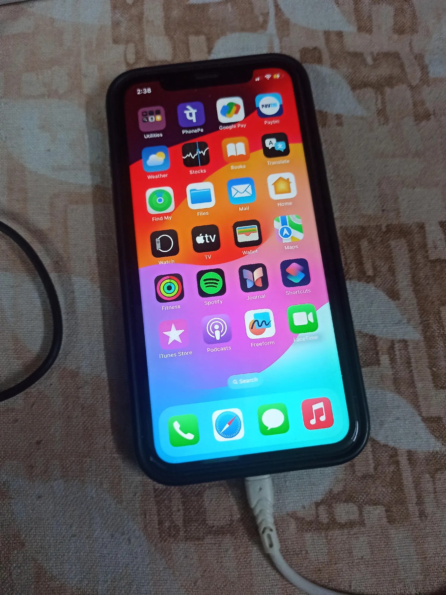Apple iPhone 11