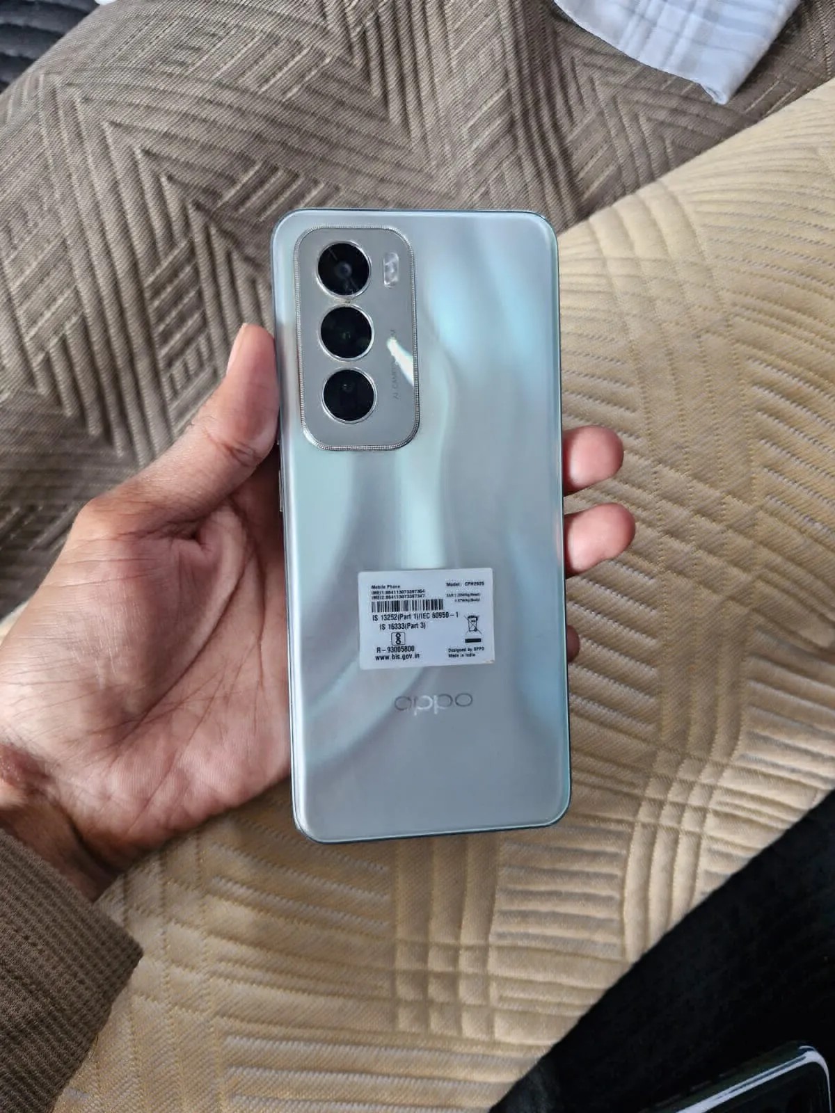 Oppo Reno12