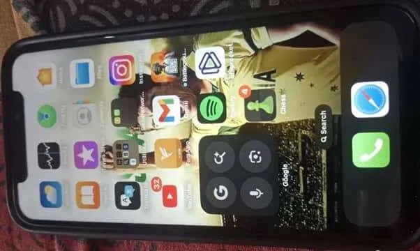 Apple iPhone XS