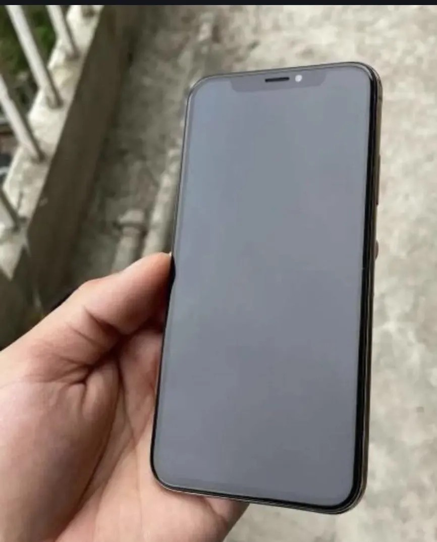 Apple iPhone XS