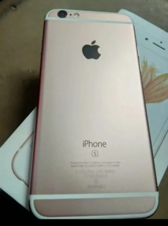 Apple iPhone 6s Plus